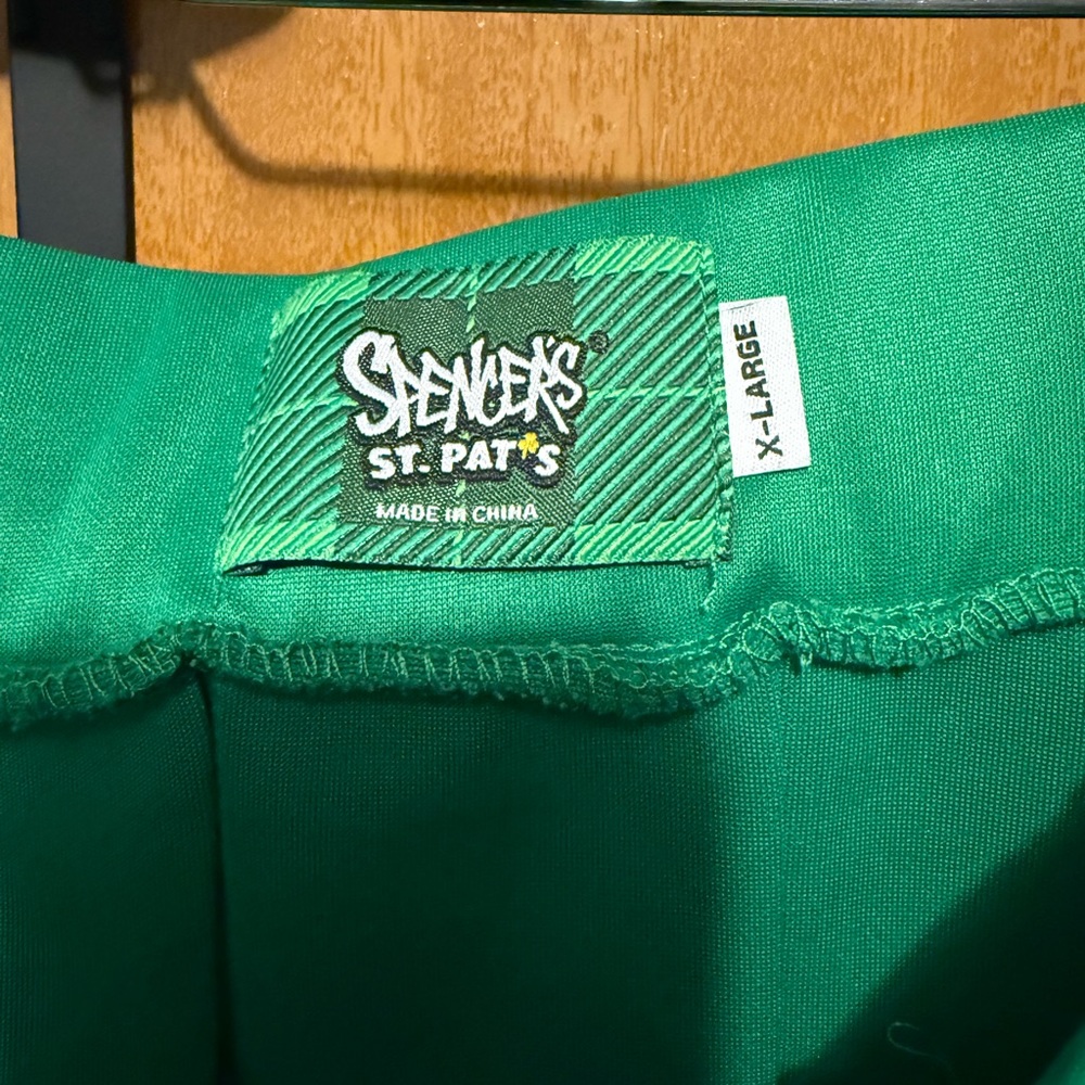 St. Patrick Spencer's Skirt - Picture 2 of 10